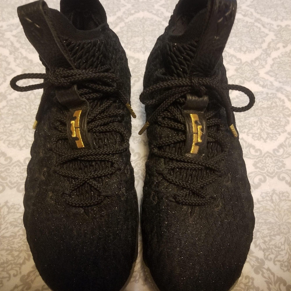 Nike Lebron 15 Basketball Shoes, Men's, Size 8